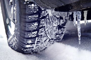 pneumatici ghiacciati